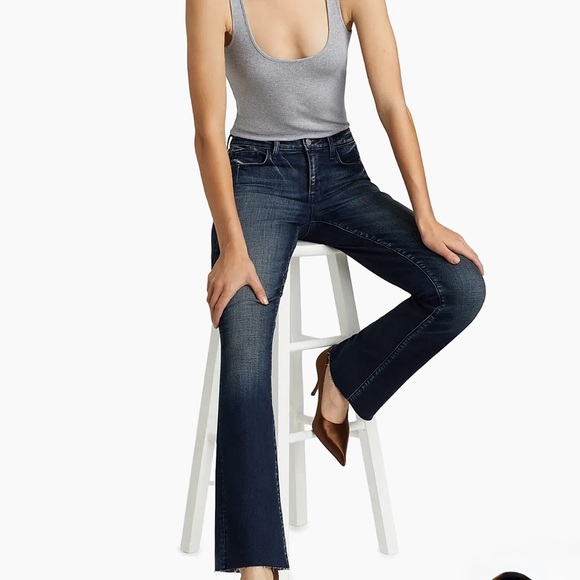 L’Agence The Sneeki Flare Legs Low Rise Hanson blue jeans size 27 NWT - Picture 3 of 16